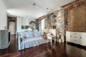 Stunning Central Como apt by JOIVY